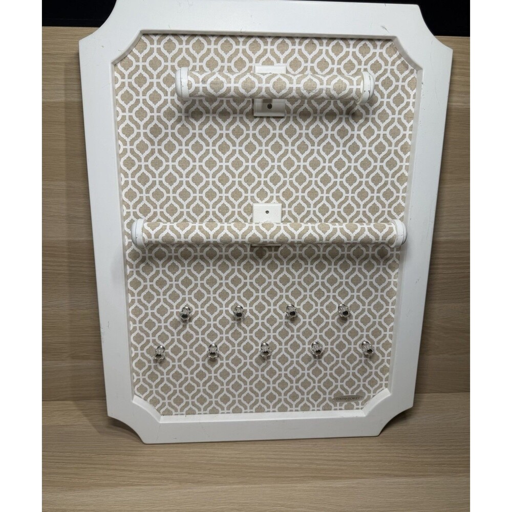 jewelry display stands